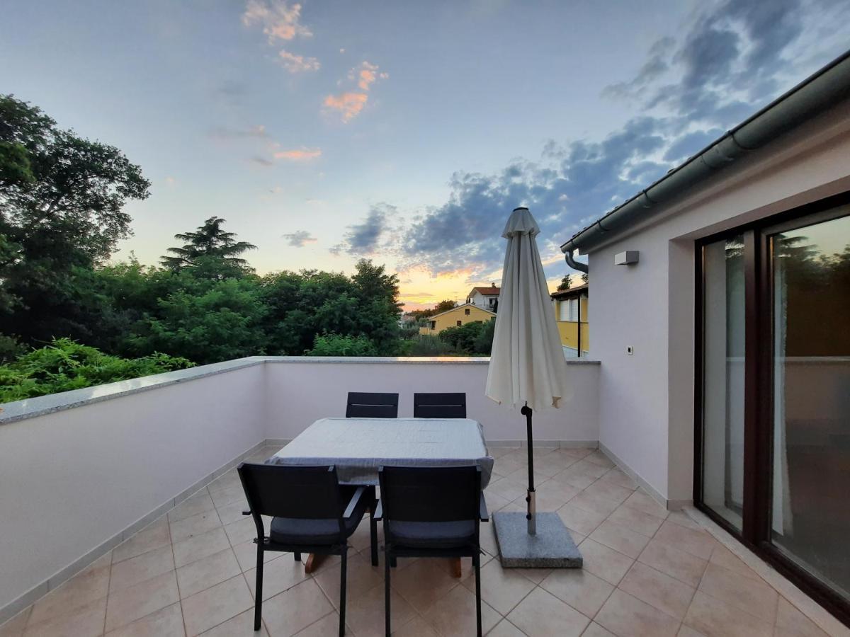 Apartman Sofia 波雷奇 外观 照片