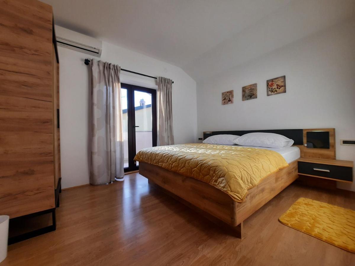 Apartman Sofia 波雷奇 外观 照片