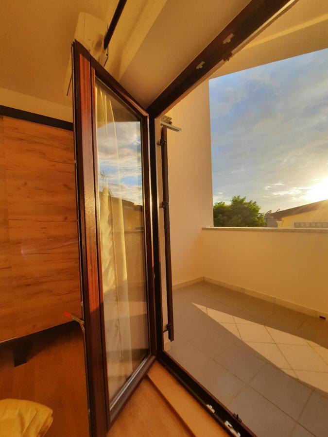 Apartman Sofia 波雷奇 外观 照片