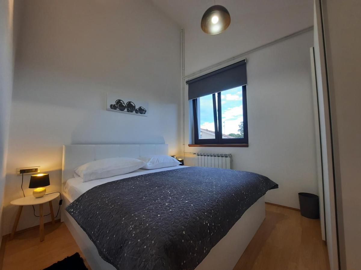 Apartman Sofia 波雷奇 外观 照片